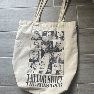 Eras tour tote bag came in VIP box